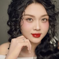 Trang điểm dự tiệc