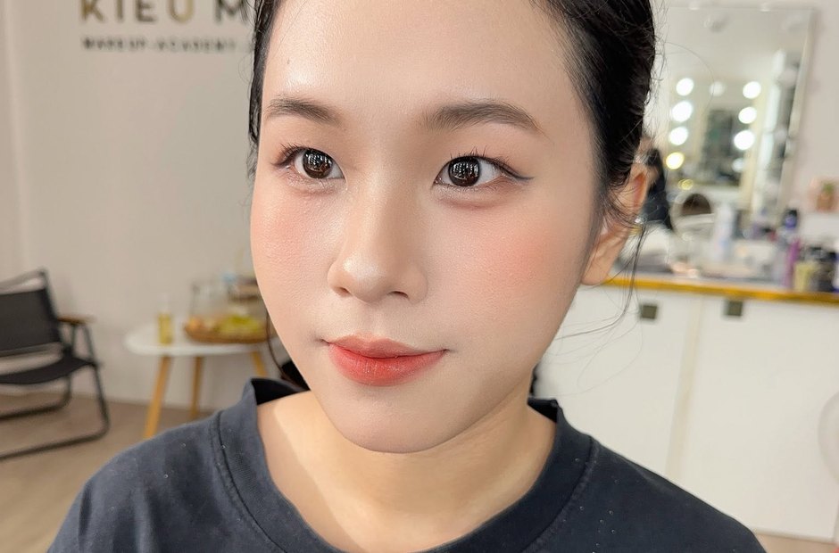 Lớp nền mỏng vừa hoàn thiện