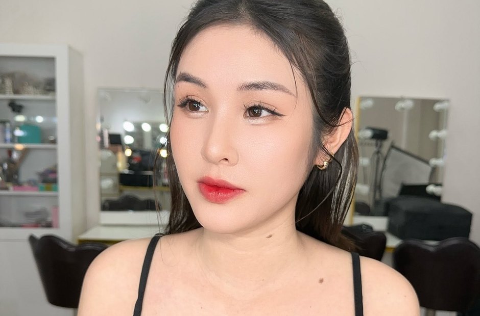 Điểm nhấn ở đôi môi