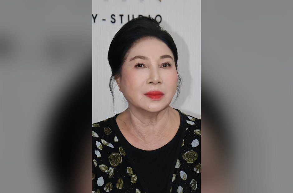 Trang điểm nhẹ cho tuổi trung niên